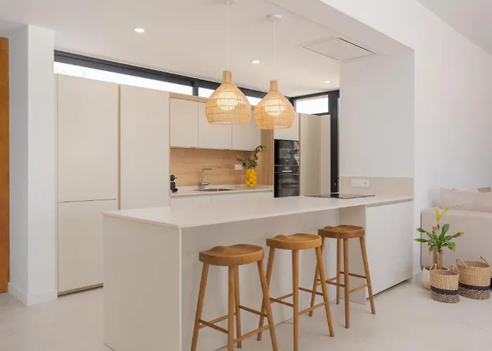 Eden فيلة سالوبر